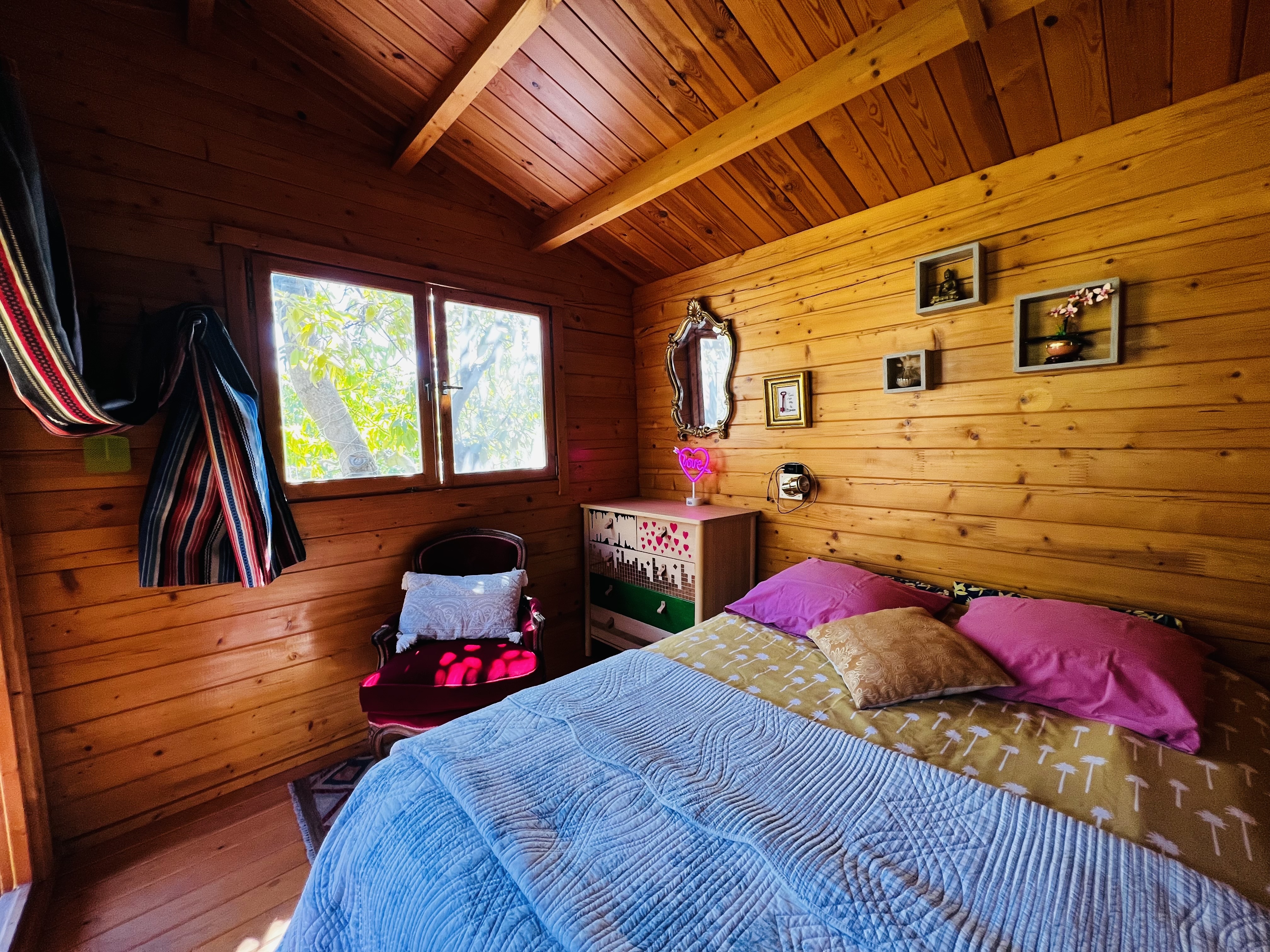 cabane en bois retraite slowlife en andalousie 