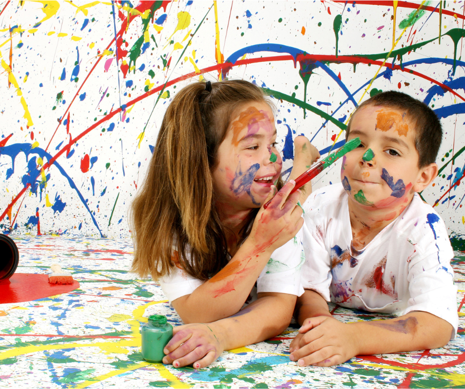 Atelier peinture enfants à Lalande, découverte artistique et créativité, cours art enfants Lugon et l’Île-du-Carnay