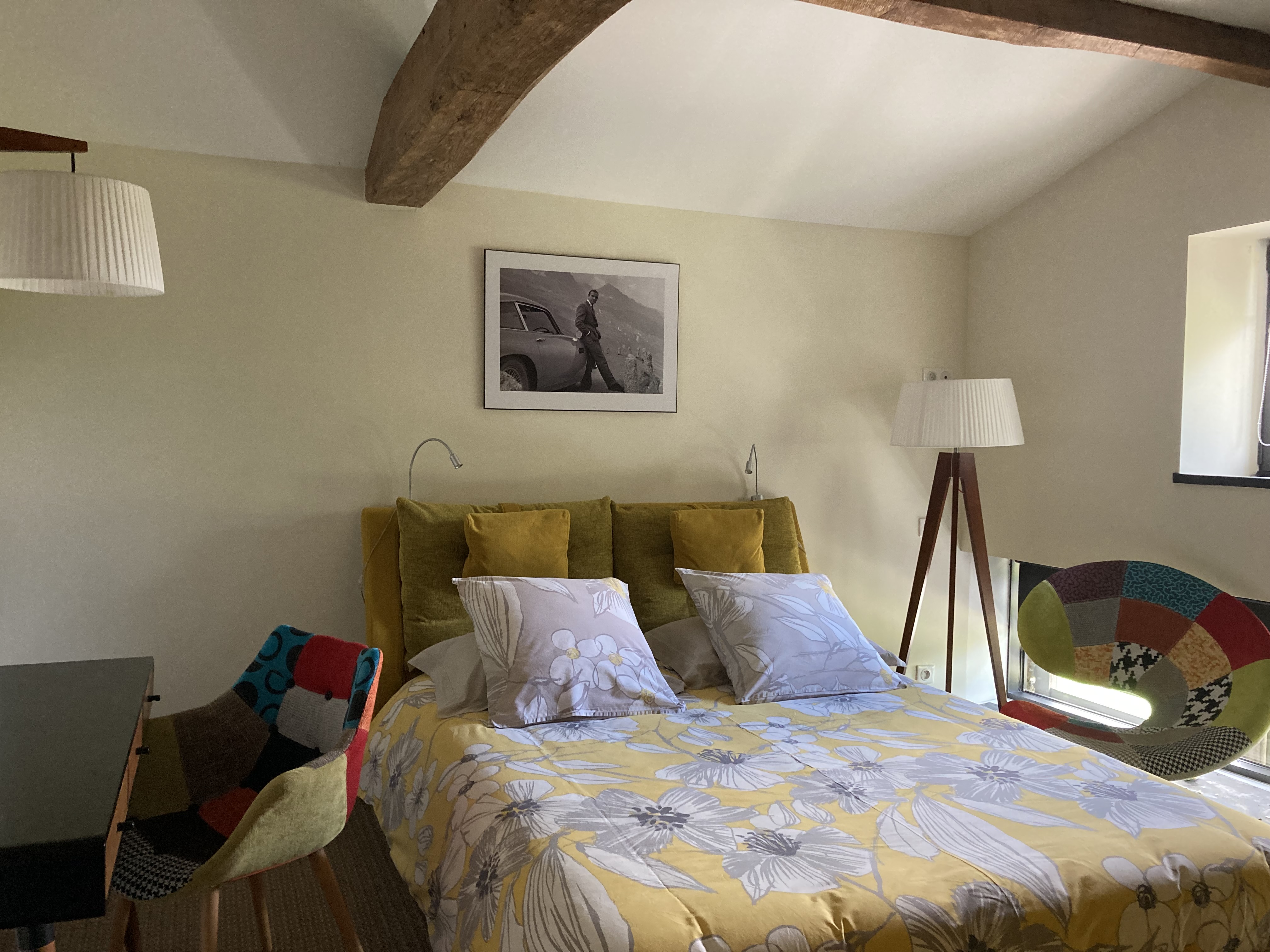 Villa des forges chambre jaune
