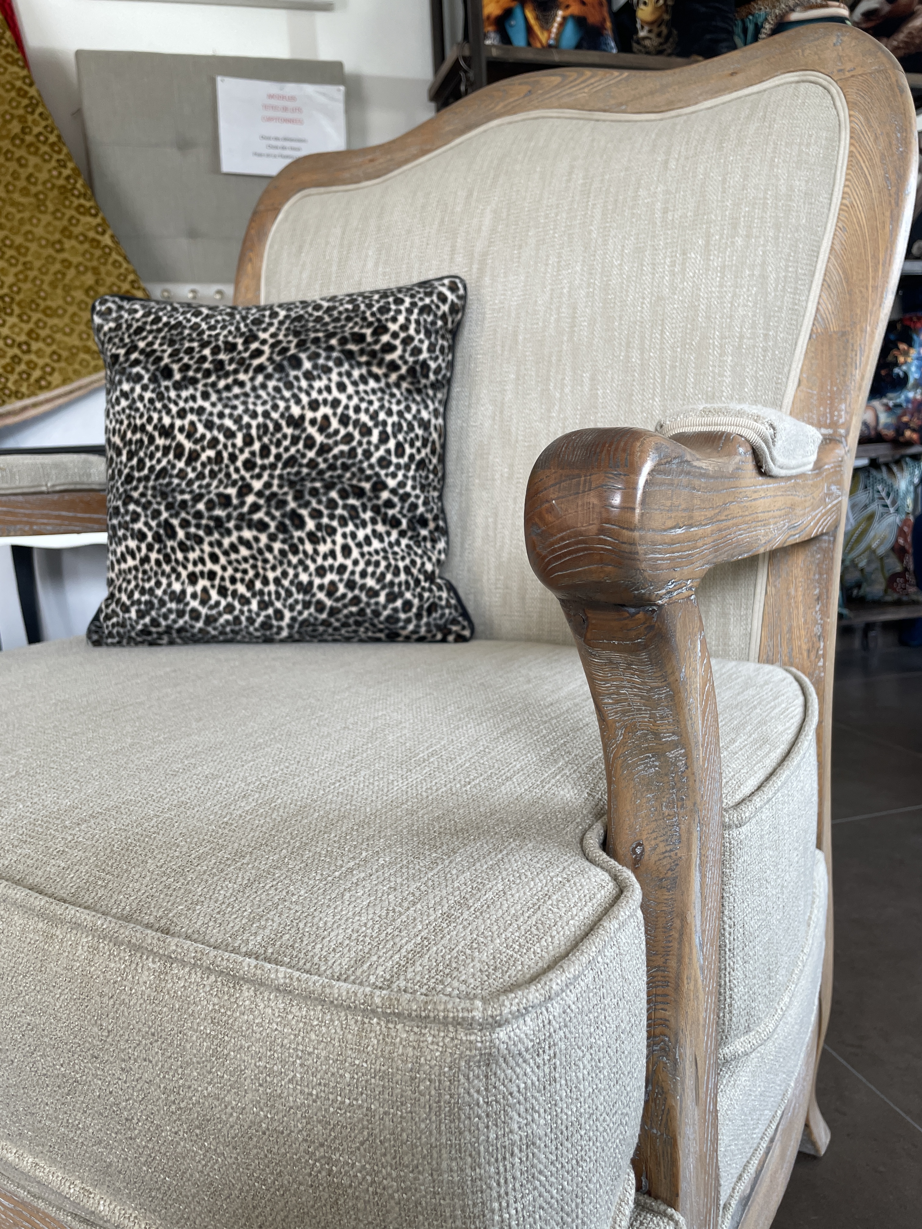 Atelier les renaissances tapissier decorateur relooking meuble et beni tapissier saint medard tapissier merignac lachanau andernos le haillan blanquefort renovation meuble