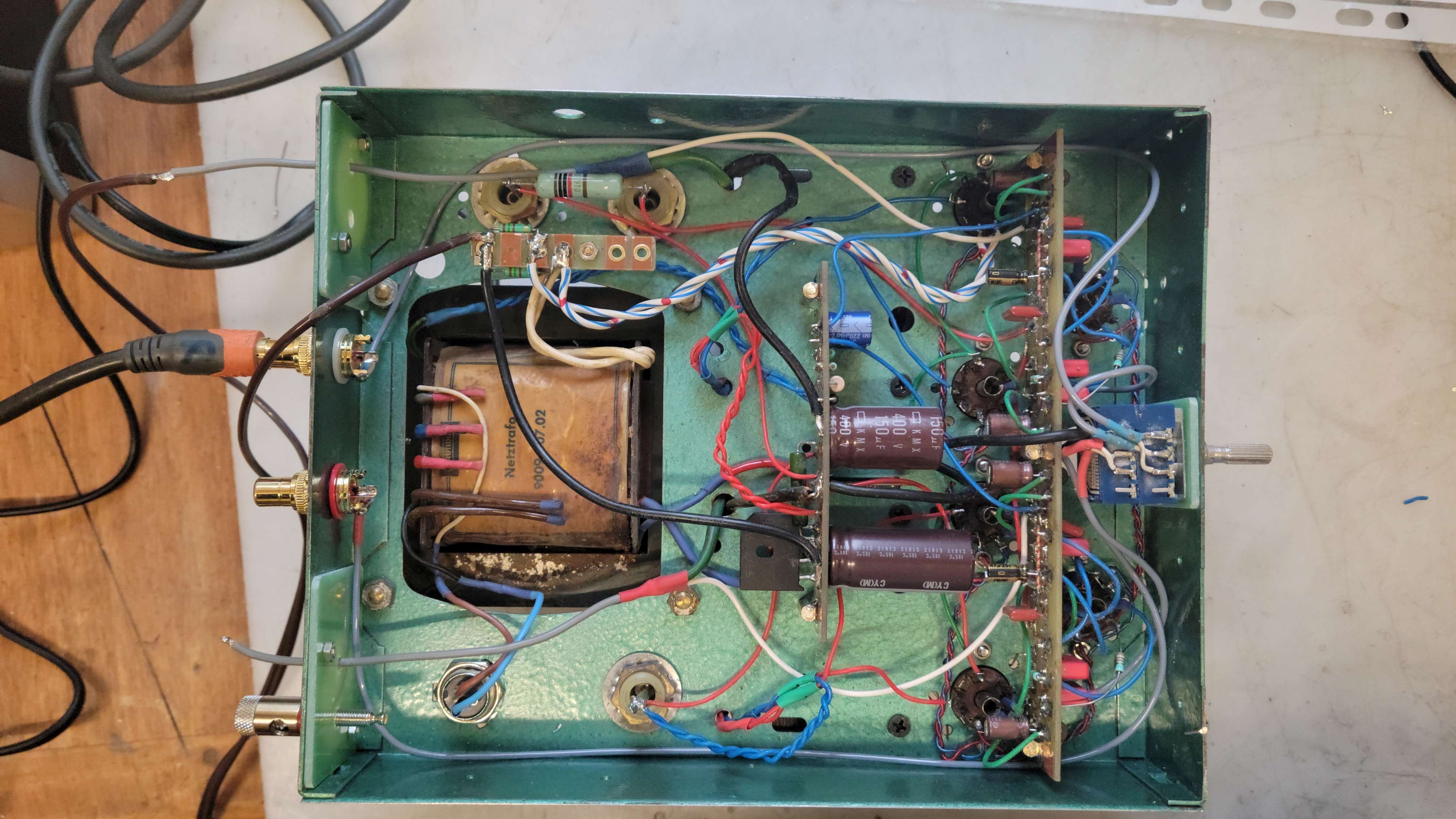 Grundig nf20 10 