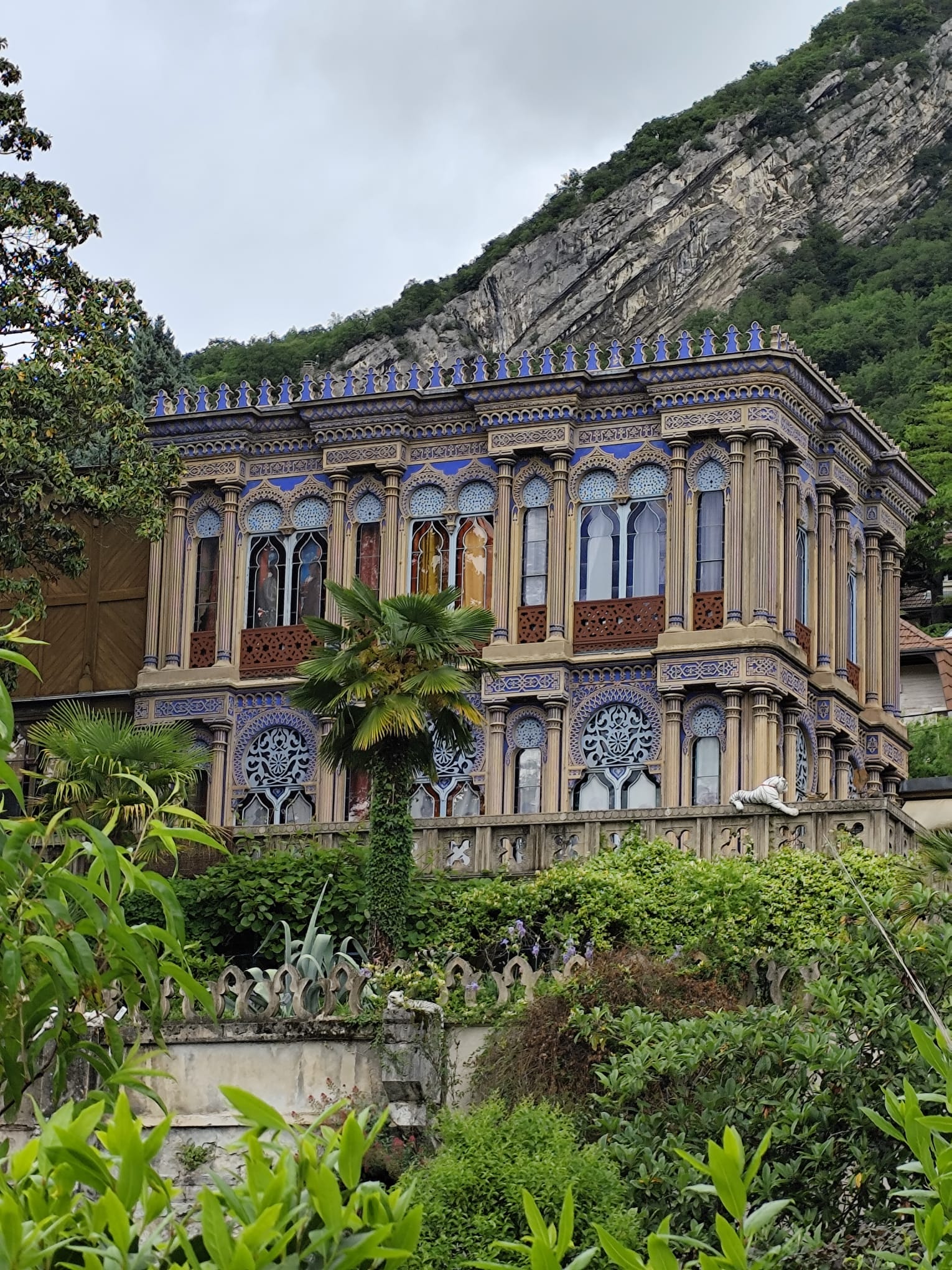 6 mai, visite de la Casamaures