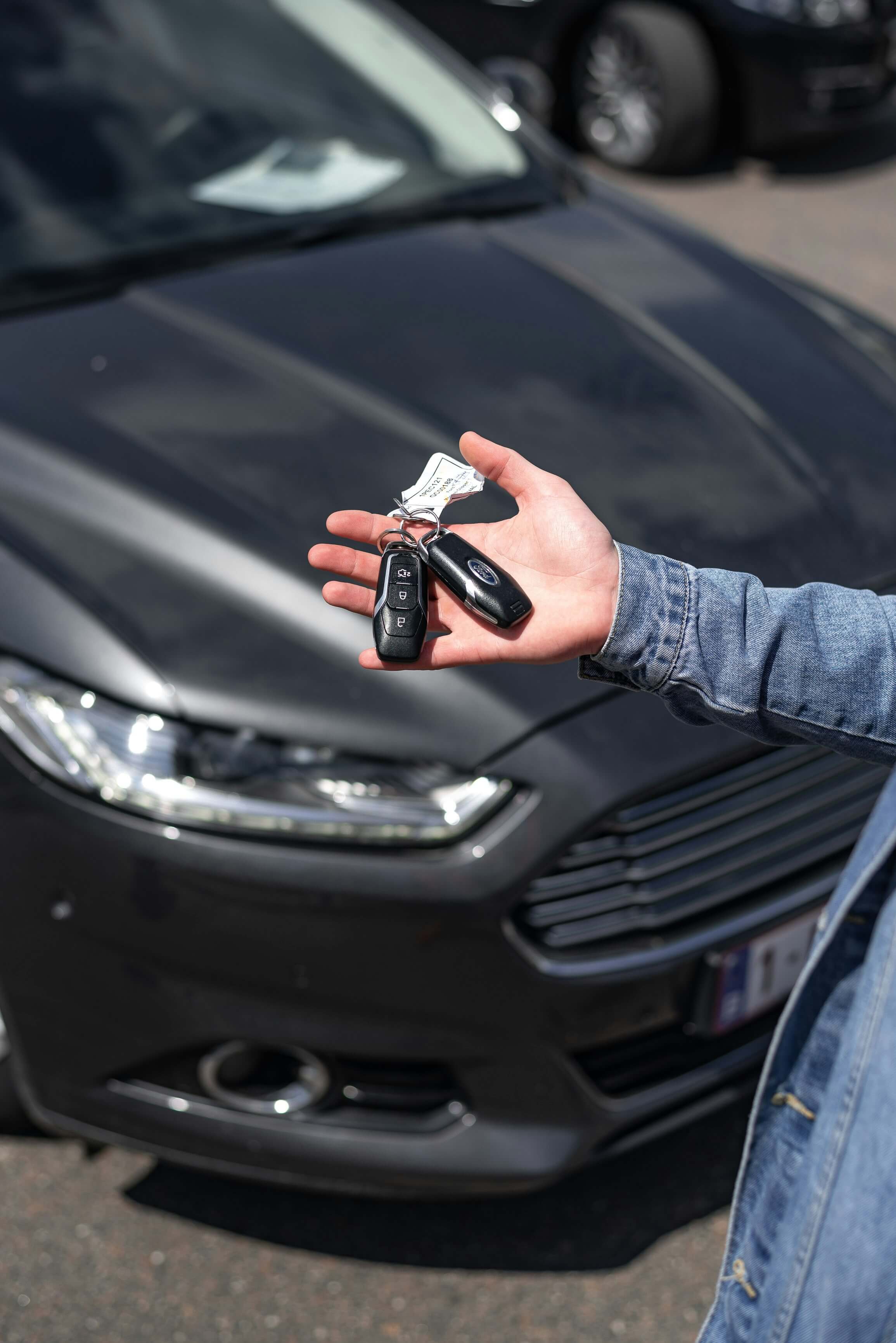 Programmation de nouvelle clé de voiture après perte totale de clés dans le Var.