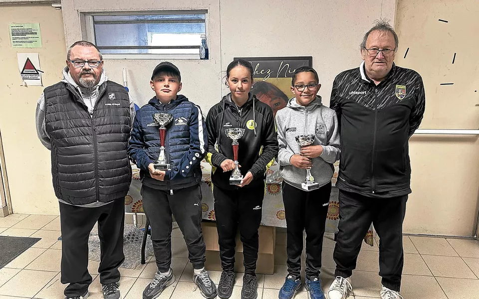 Triplettes jeunes