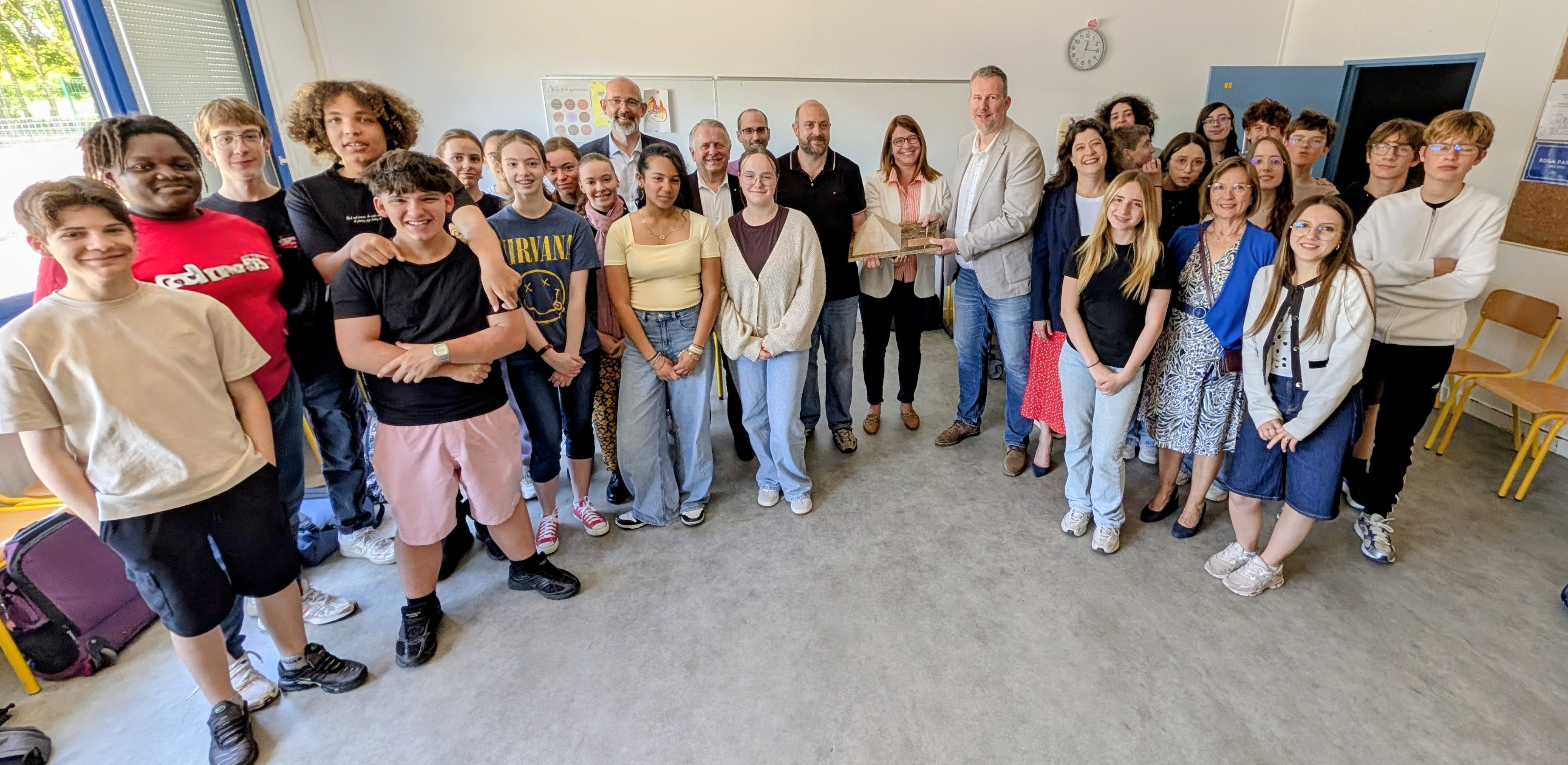Victoire historique de la 3ème 2 au Rallye Mathématiques du Centre !