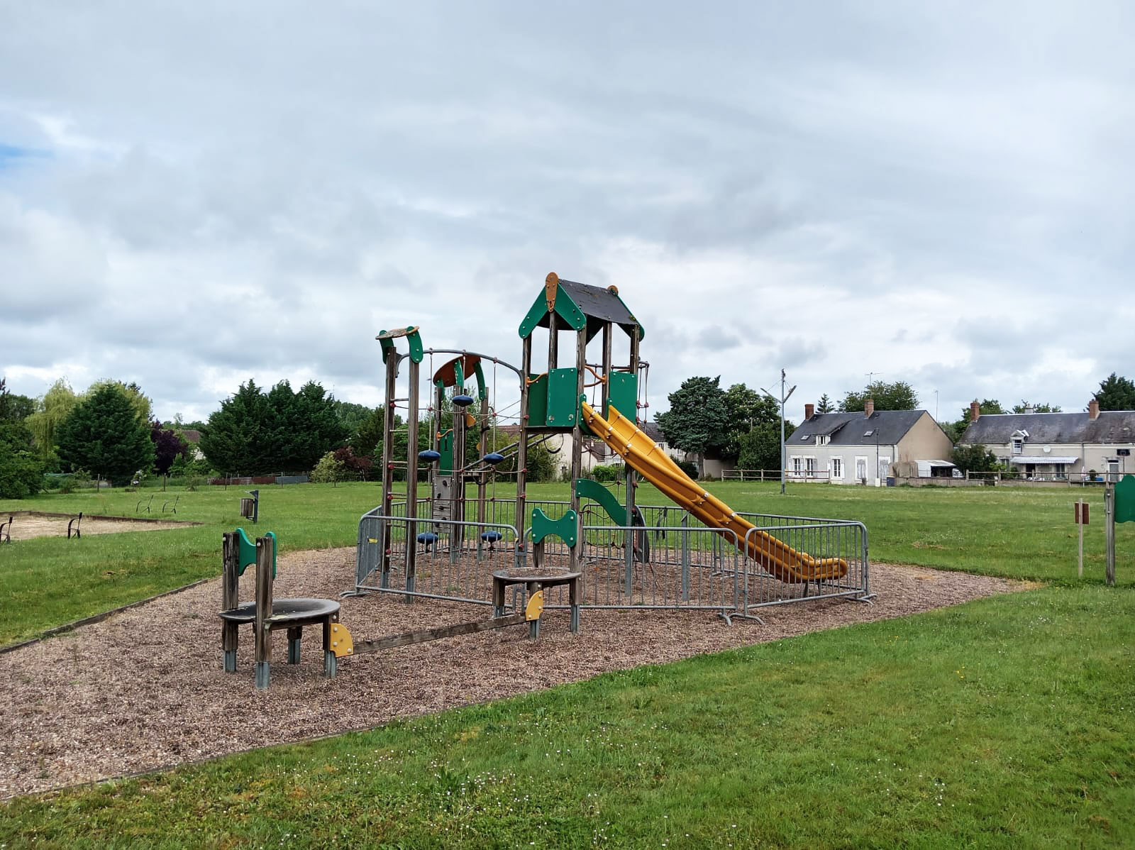 Parc de jeu val fouzon