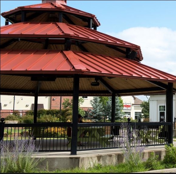 Gazebo-outlet-bromont