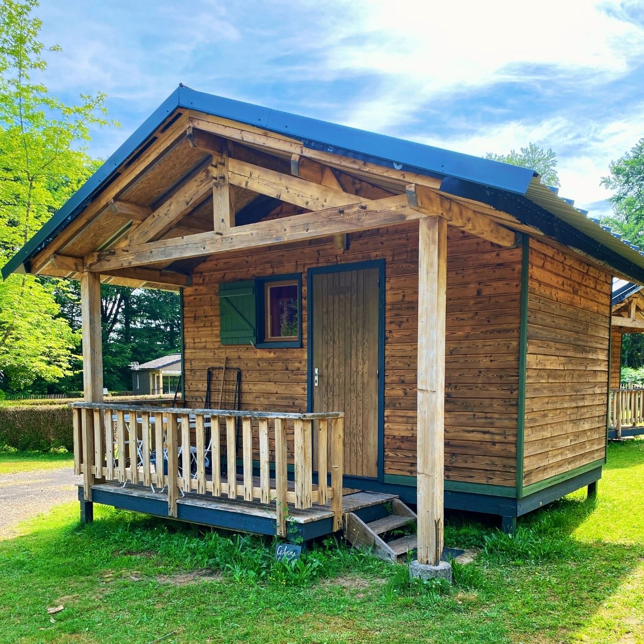 Photo carre airbnb booking 