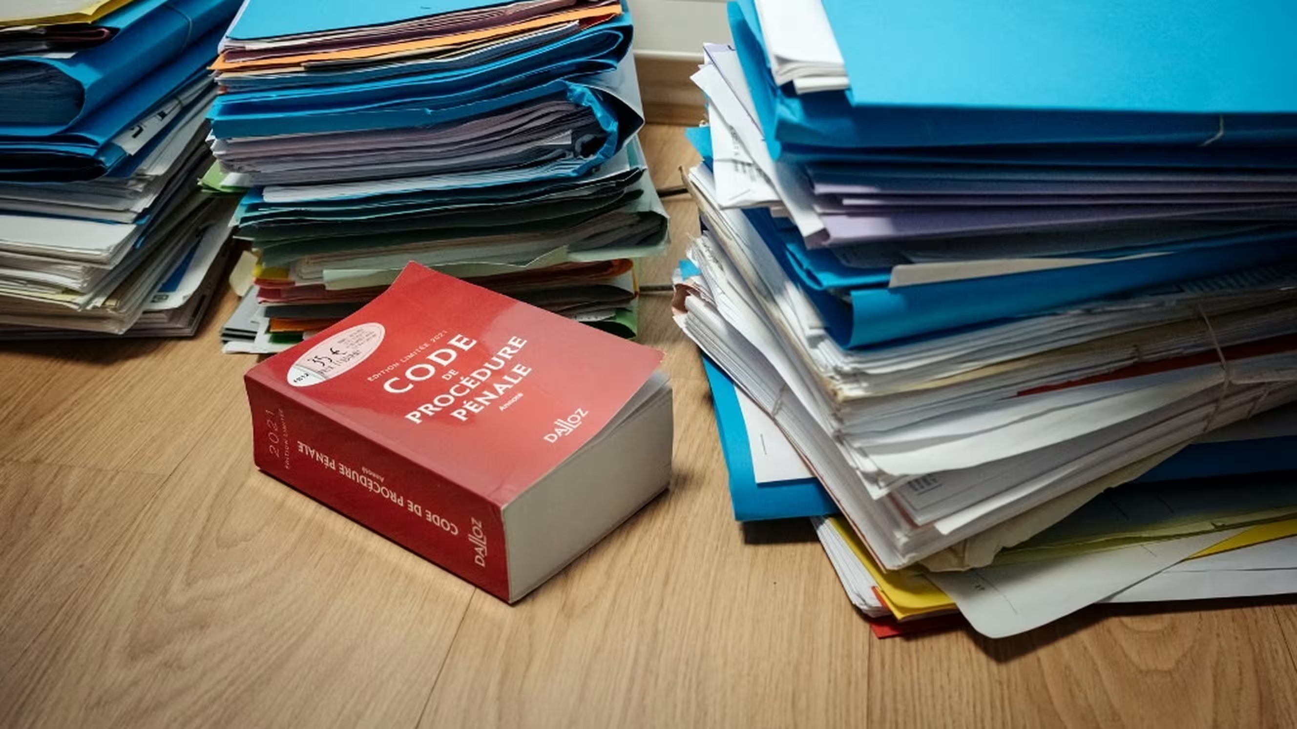 Que penser de la promesse du tout numérique en 6 mois au MJ ?