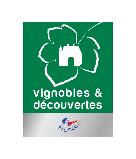 L-vignobles-et-decouvertes contour-blanc q
