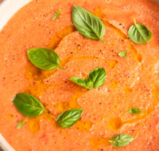Soupe-glacee-de-melon-a-la-tomate