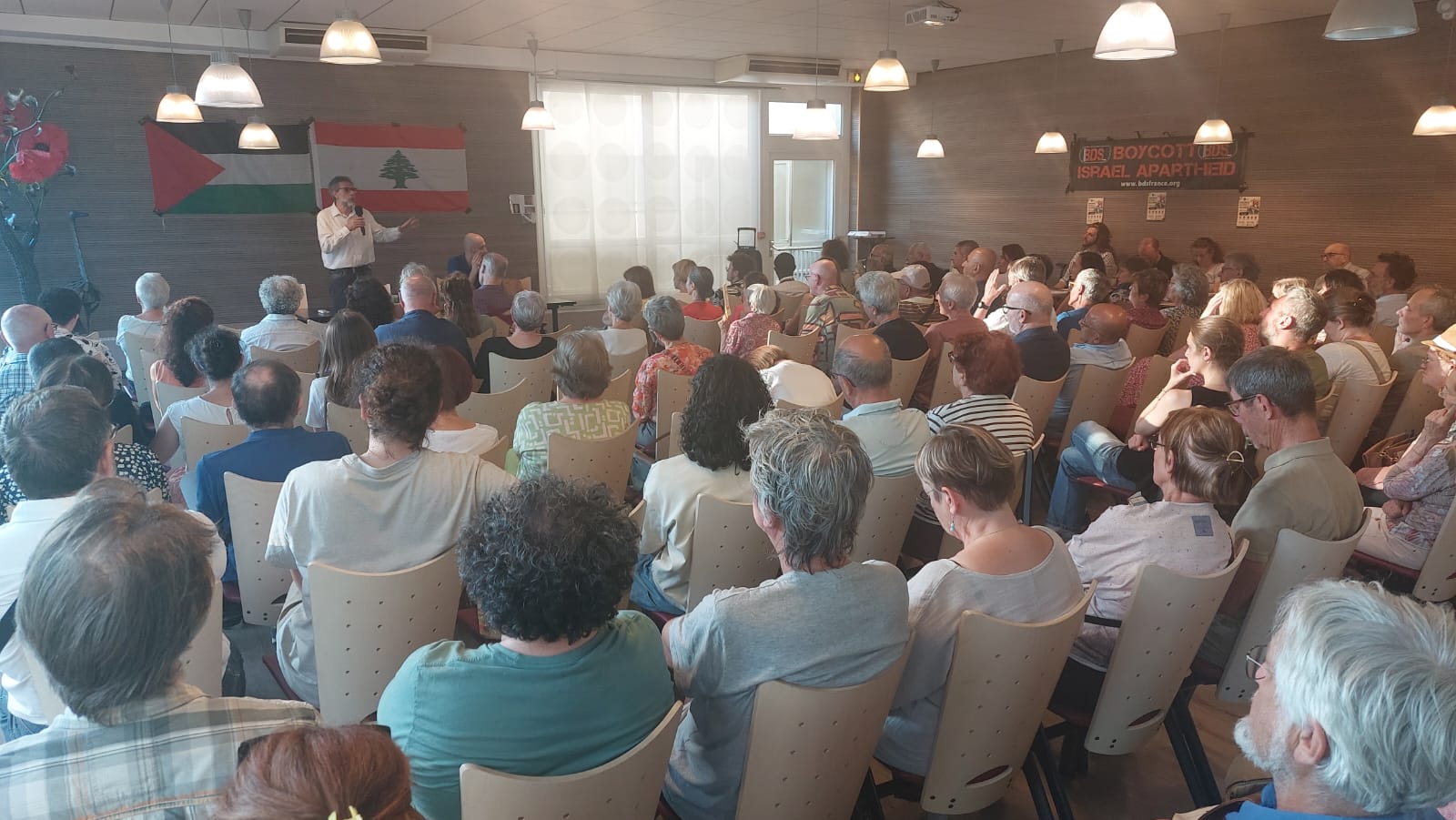 Excellente conférence de Ziad Majed