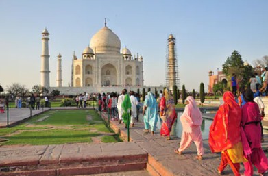 Voiture-avec-chauffeur-en-inde-bharat-kuma-tour-welcome-taj-www-chauffeurinde-in files