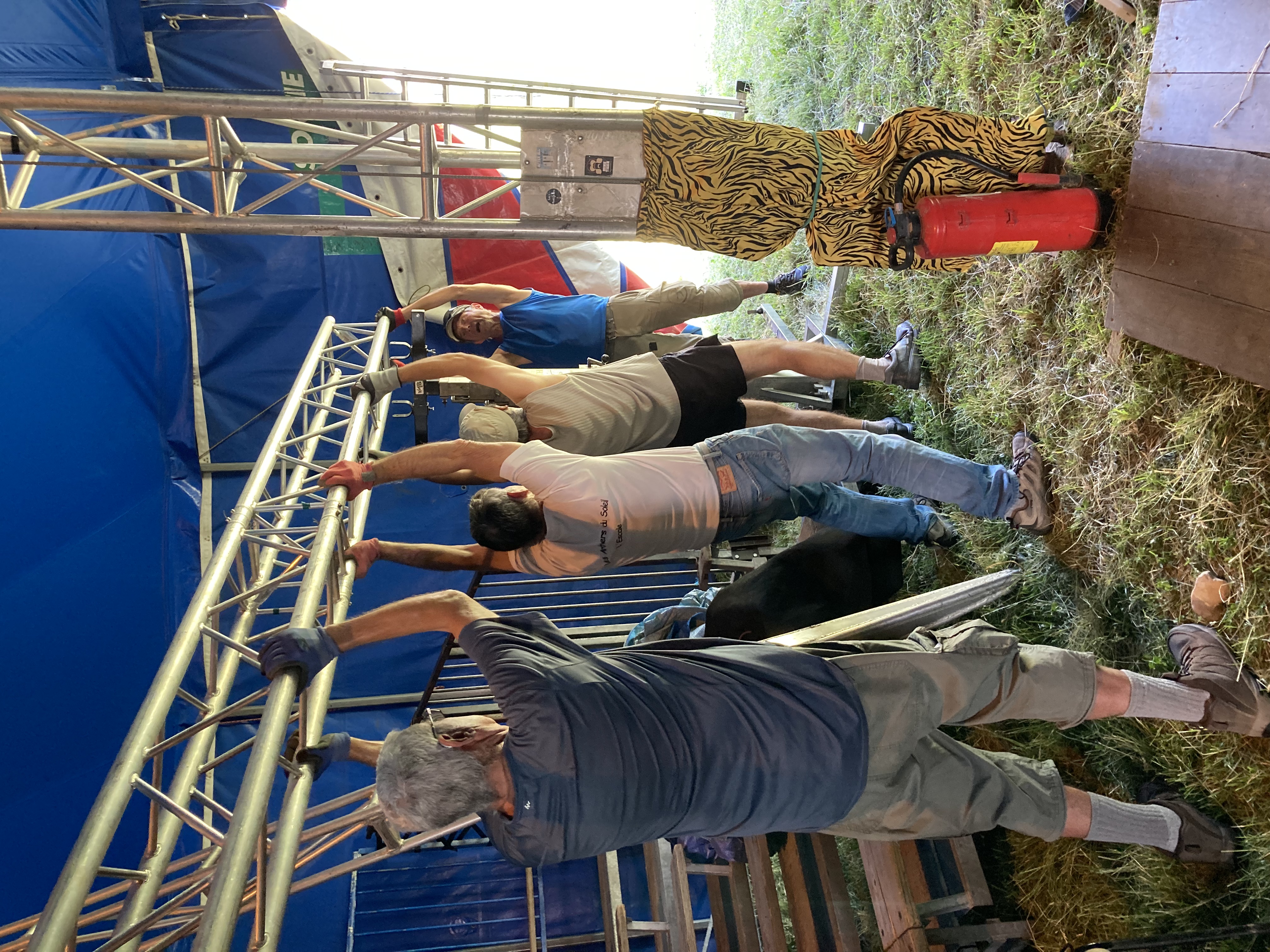 FT3V-Festival-de-theatre-des-3-Villages-Authon-Entrepierres-Saint-Gegniez-10-