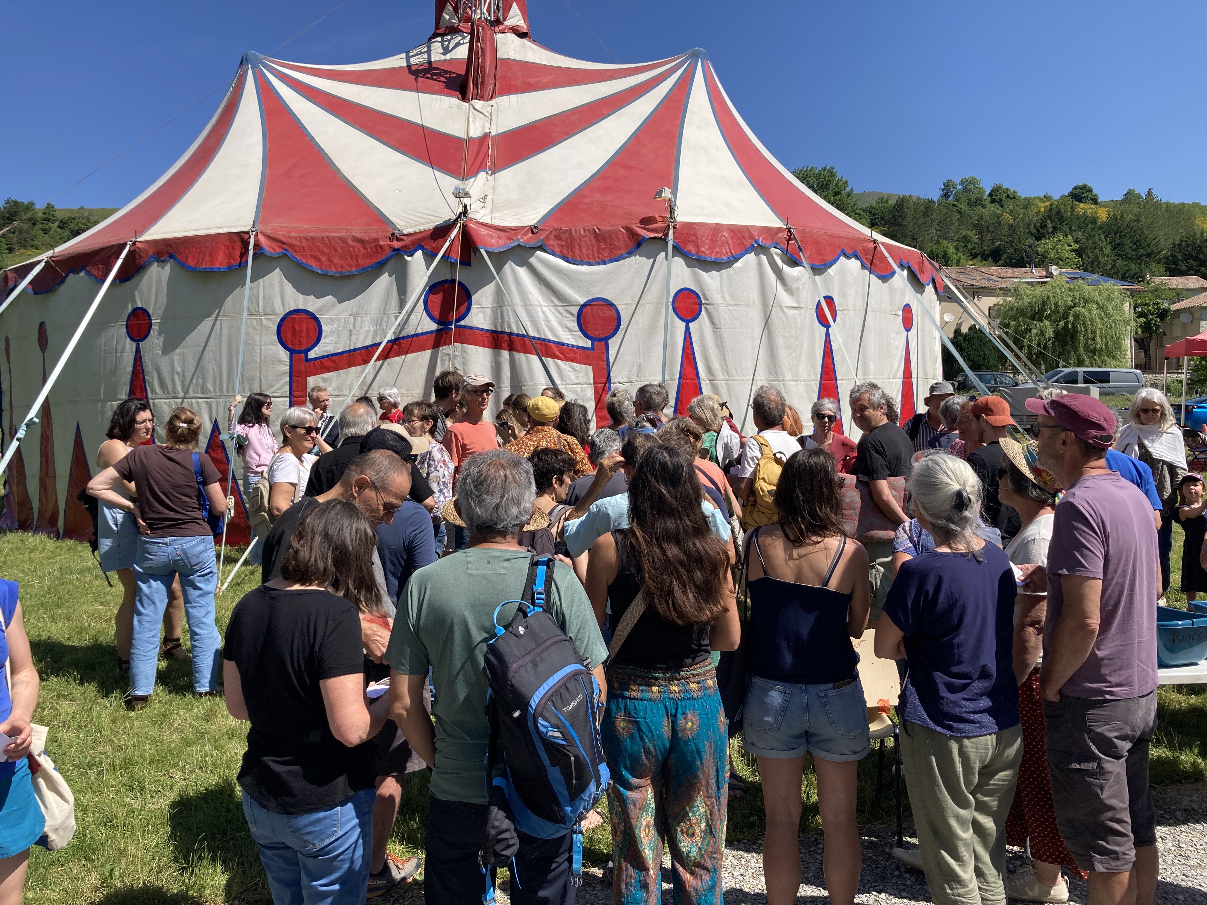FT3V-Festival-de-theatre-des-3-Villages-Authon-Entrepierres-Saint-Gegniez-23-