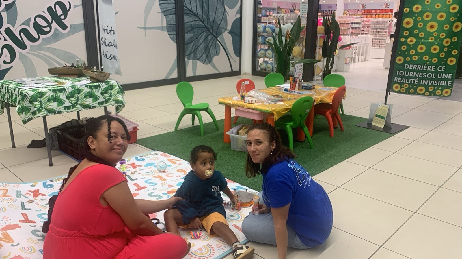 Sensibilisation avec mom et enfant