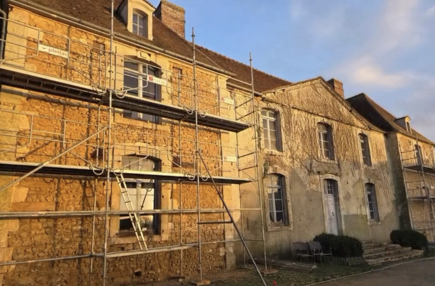 Chateau brullemail3