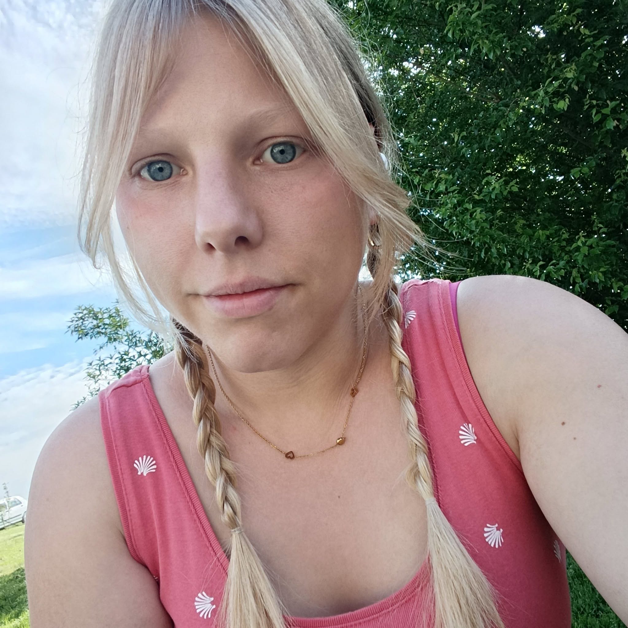 Manon-t