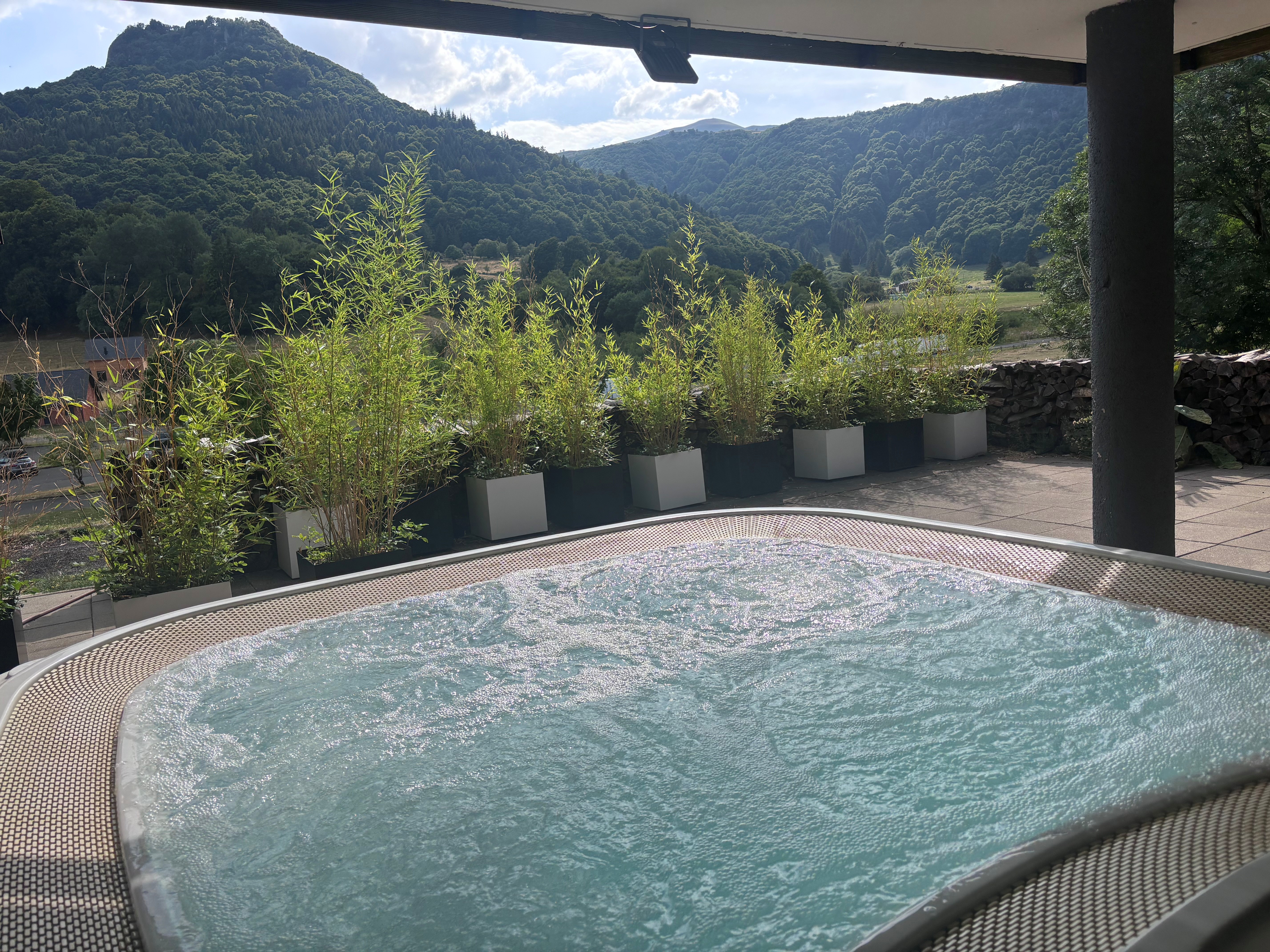 Jacuzzy
