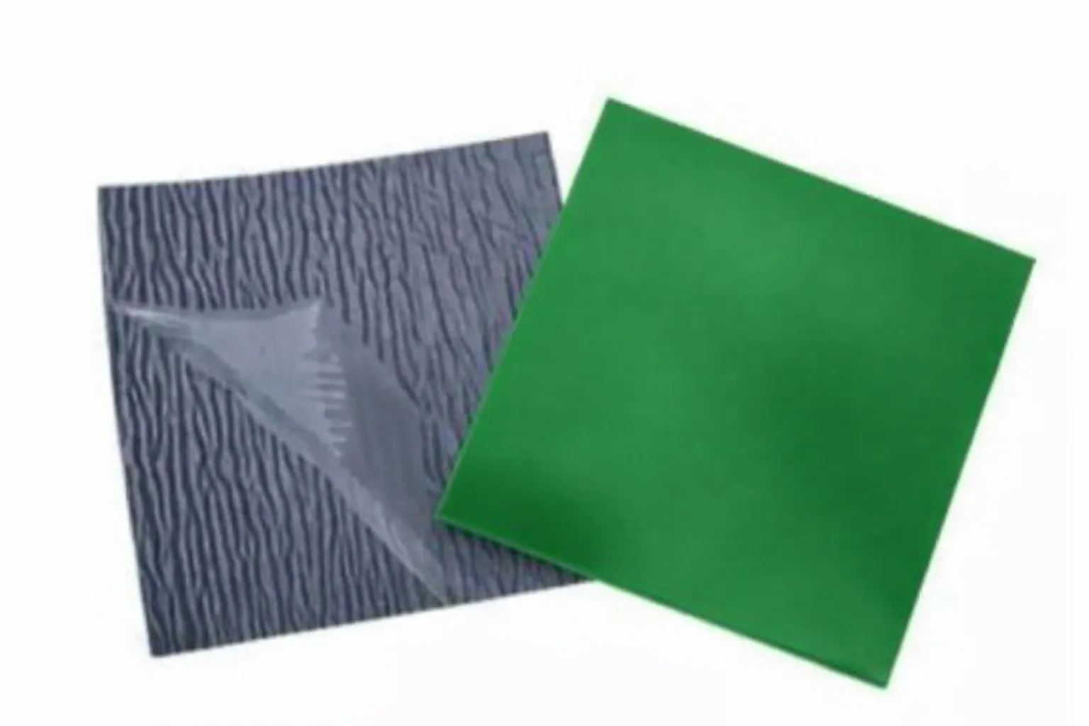 Mousse adhesif verte resultat