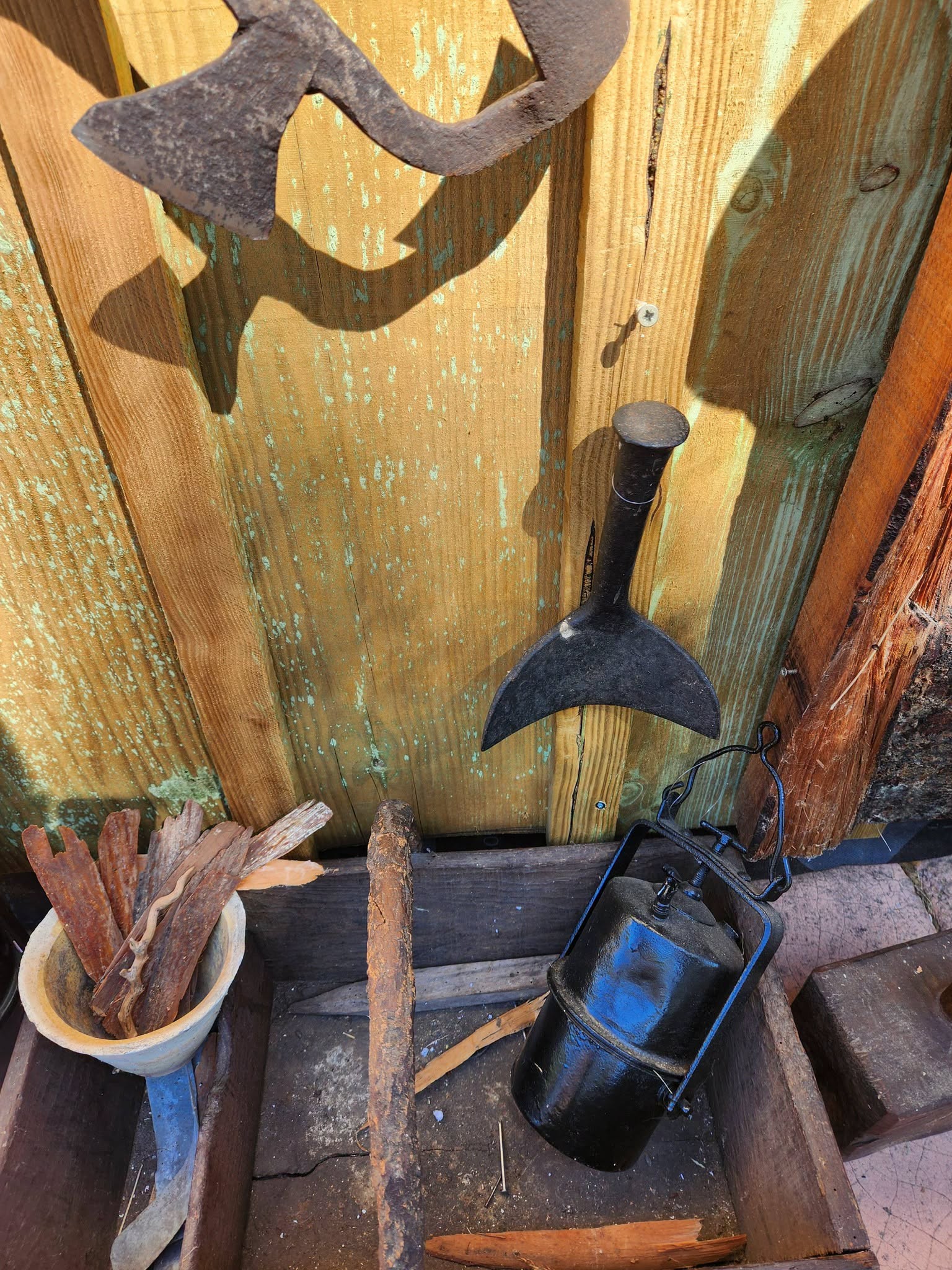 Lou-bel-air-outils-resinier2