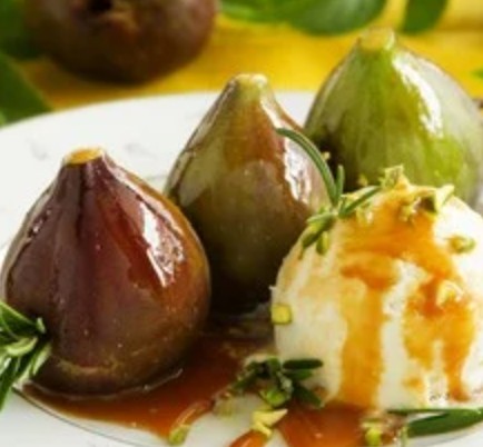 Figues-pochees-au-bayuls