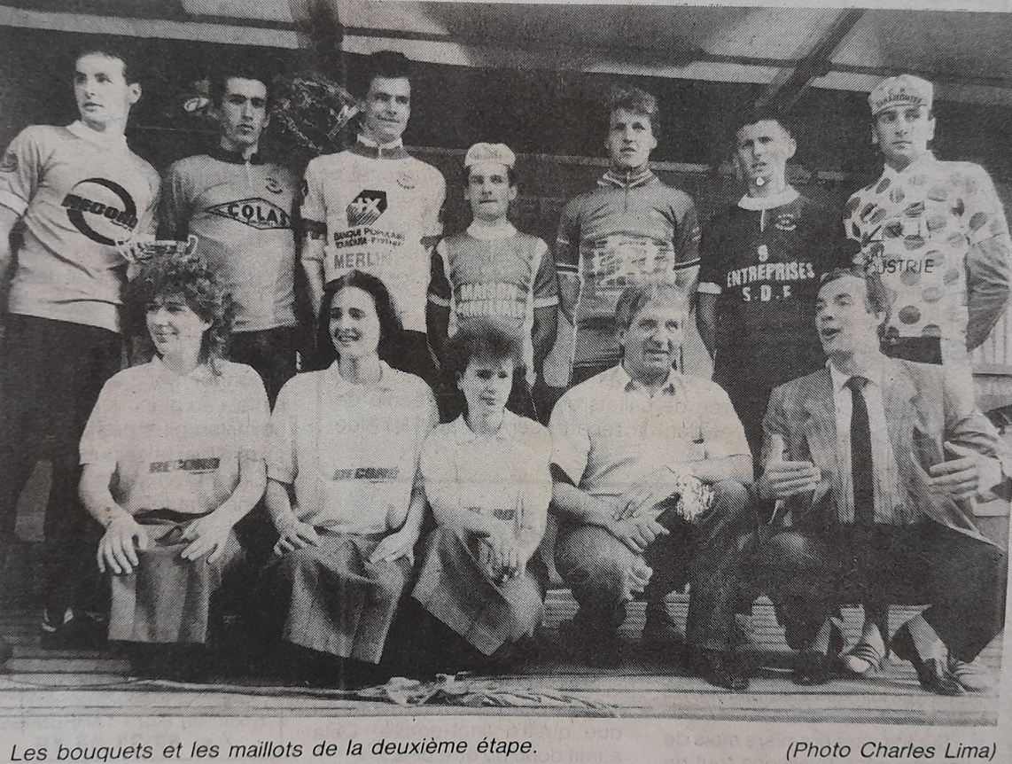 Podium-Et2-N-B