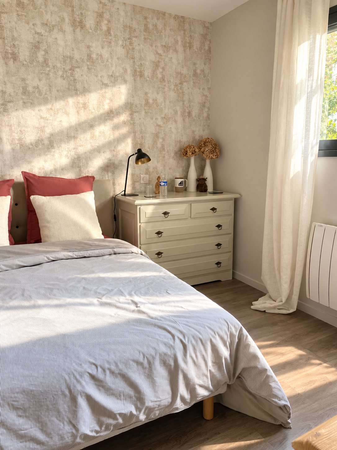 Maison chambre d hotes airbnb booking saint aubin de medoc bordeaux atelier les renaissances tapissier decorateur