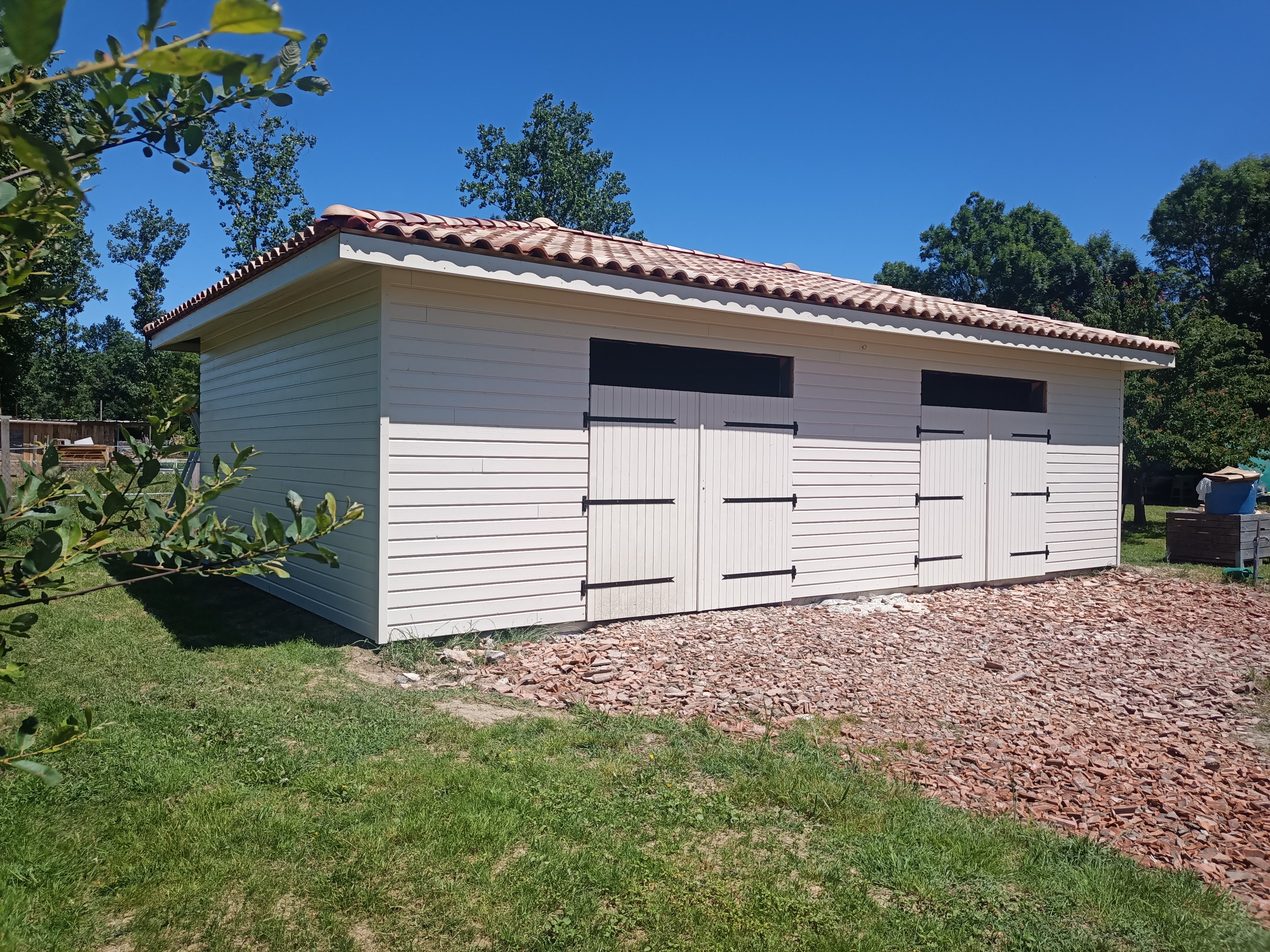 Construction garage ossature bois