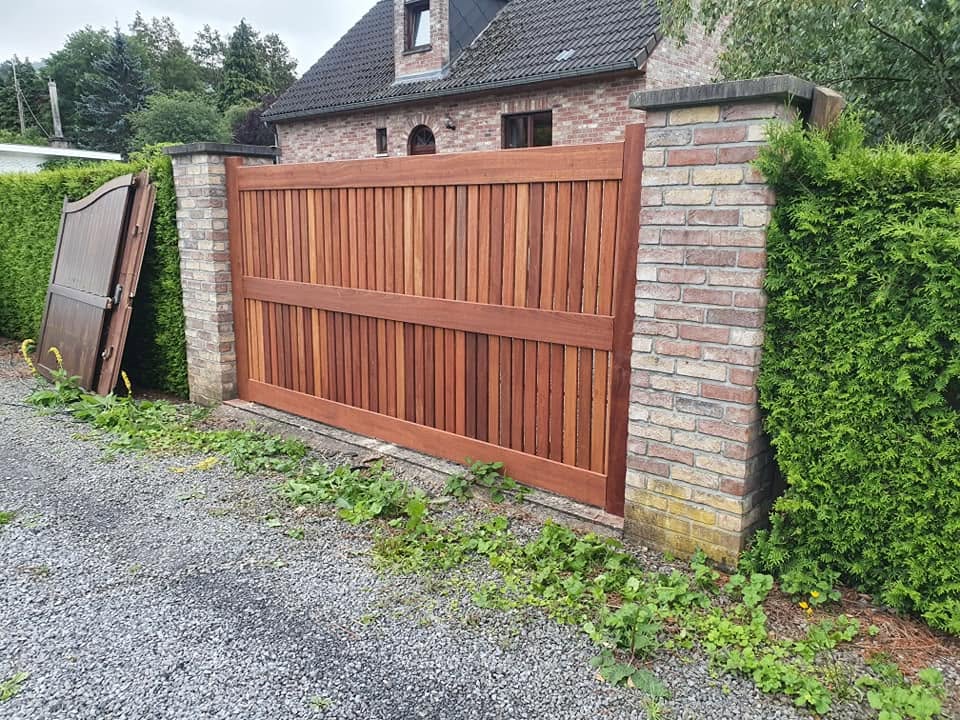 Portail exterieur
