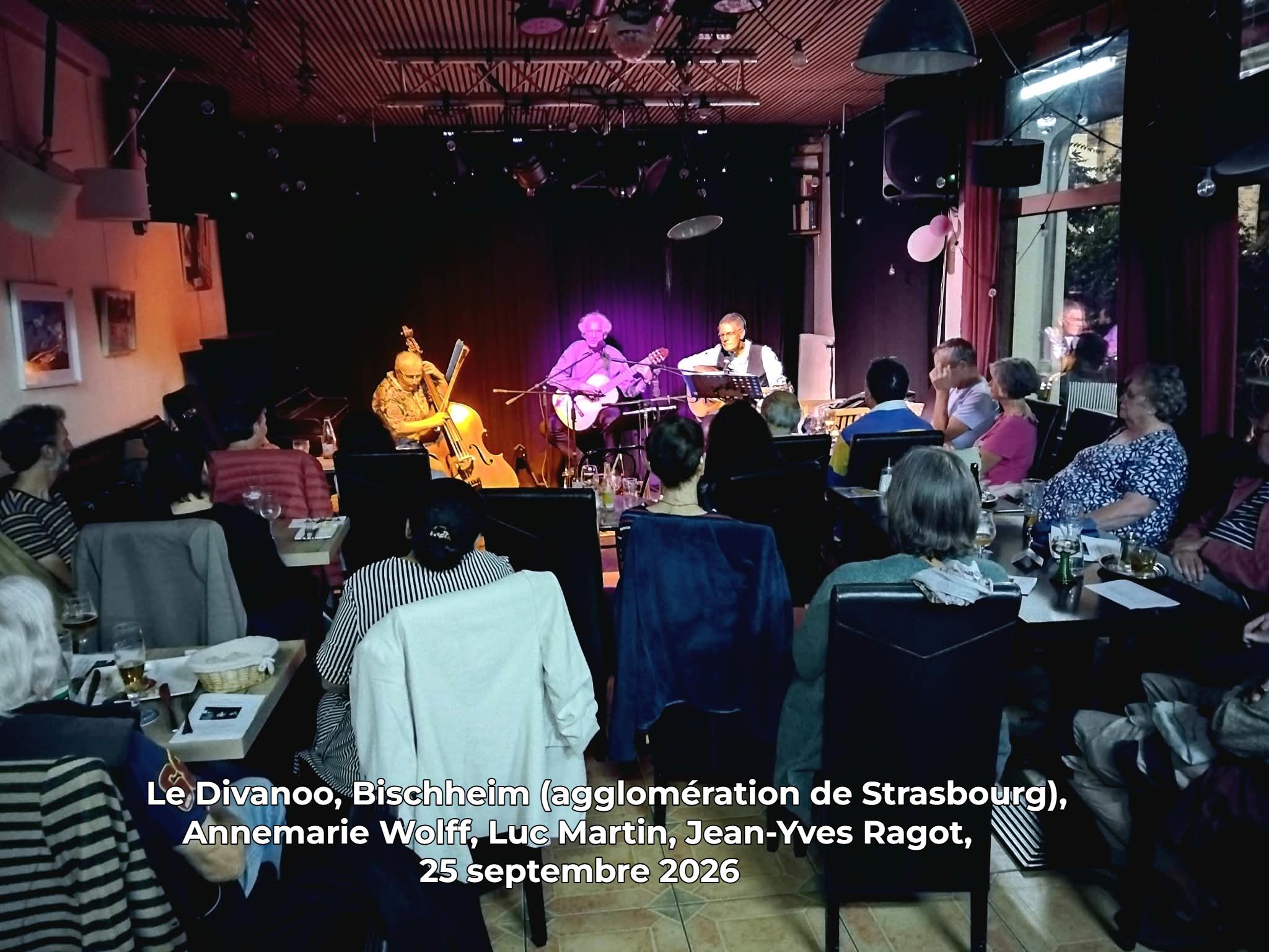 Divanoo-Bischheim-Bas-Rhin-Annemarie-Wolff-Luc-Martin-Jean-Yves-Ragot-avec-texte