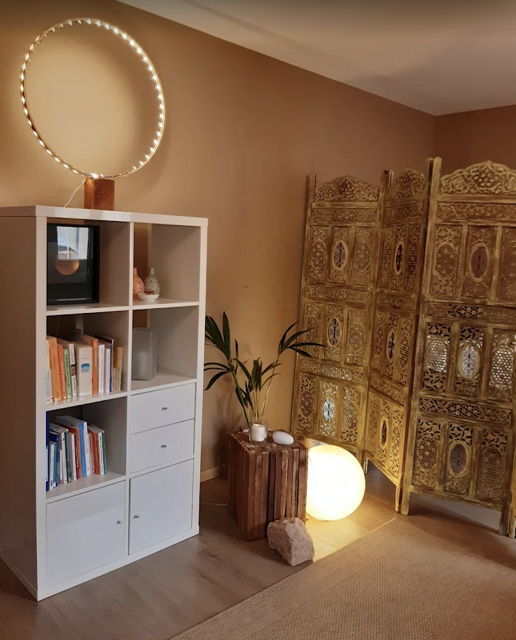 Cabinet2