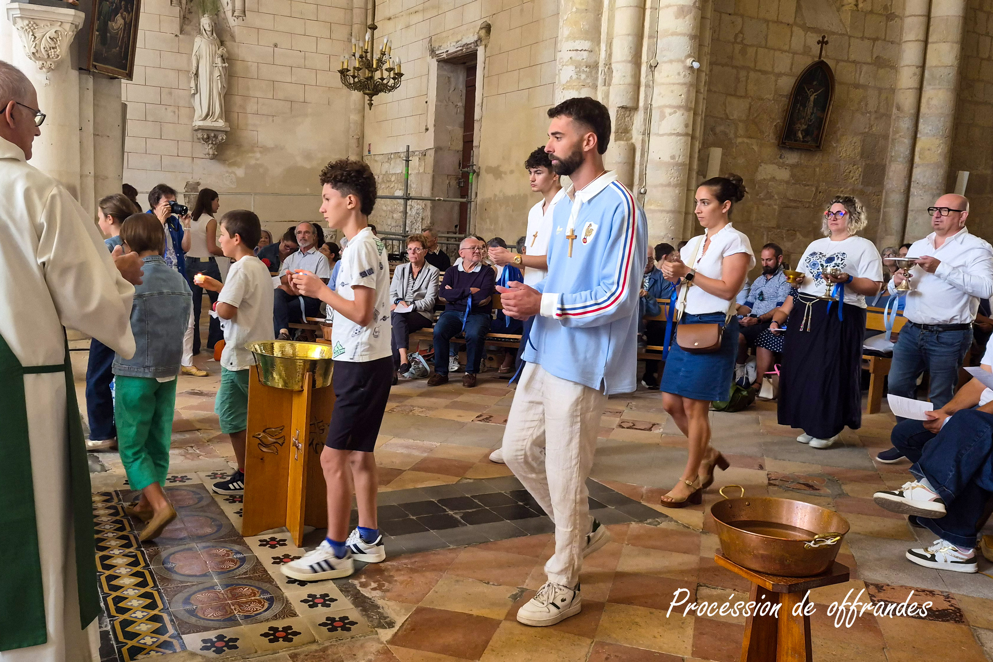 20260913 115441 procession de offrandes