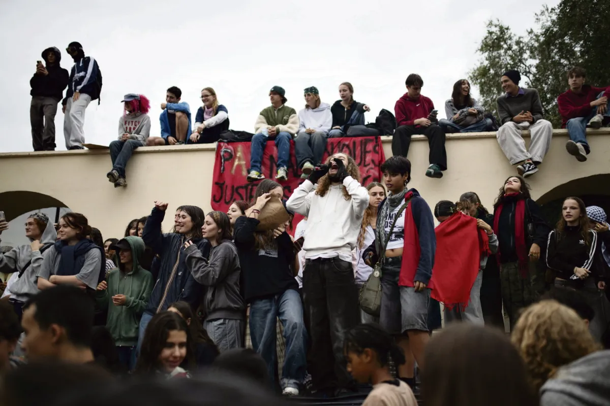 Le MRC est en convergence et soutient la plupart des revendications des lycéens.
