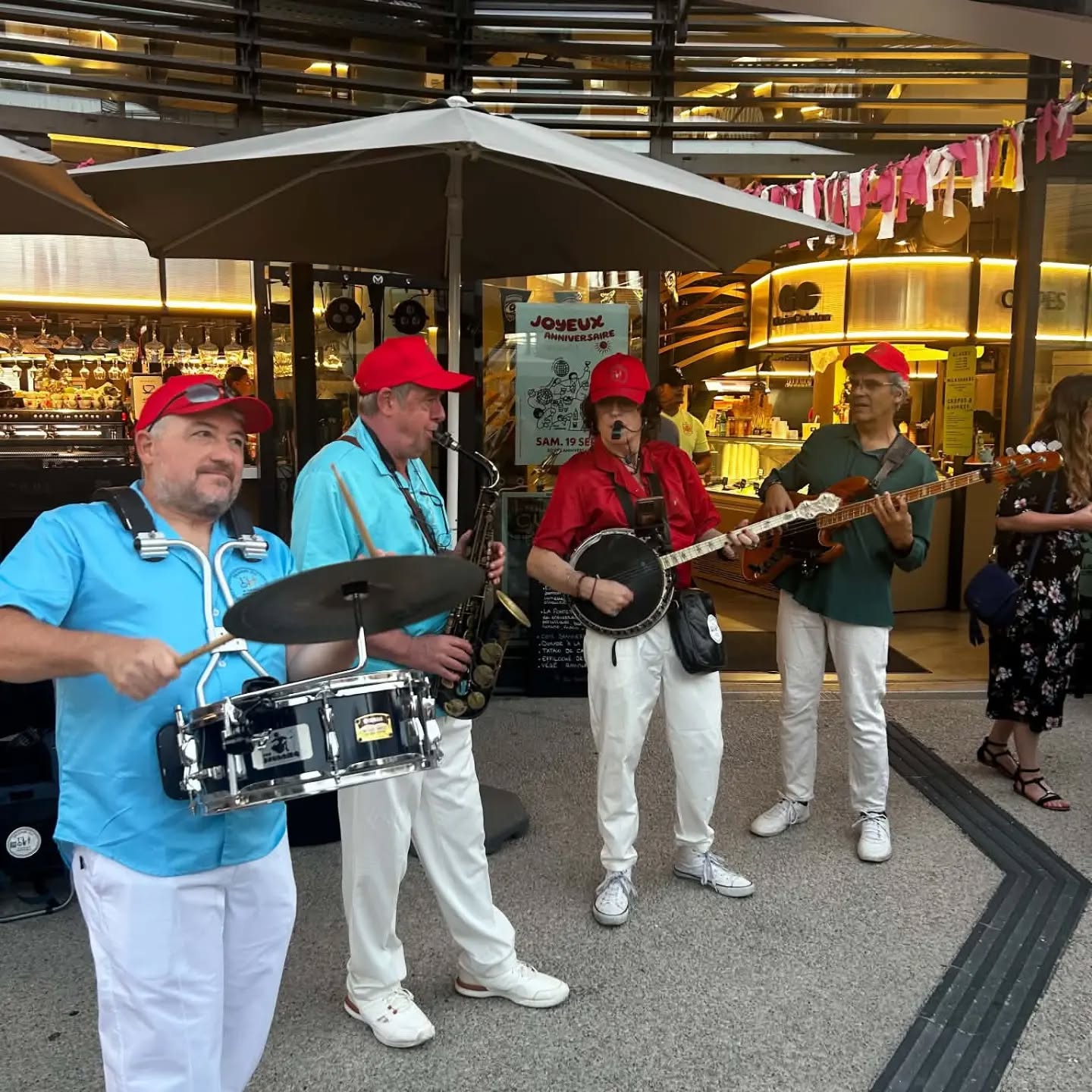 orchestre de rue new orleans, musique de rue, animation mariages
