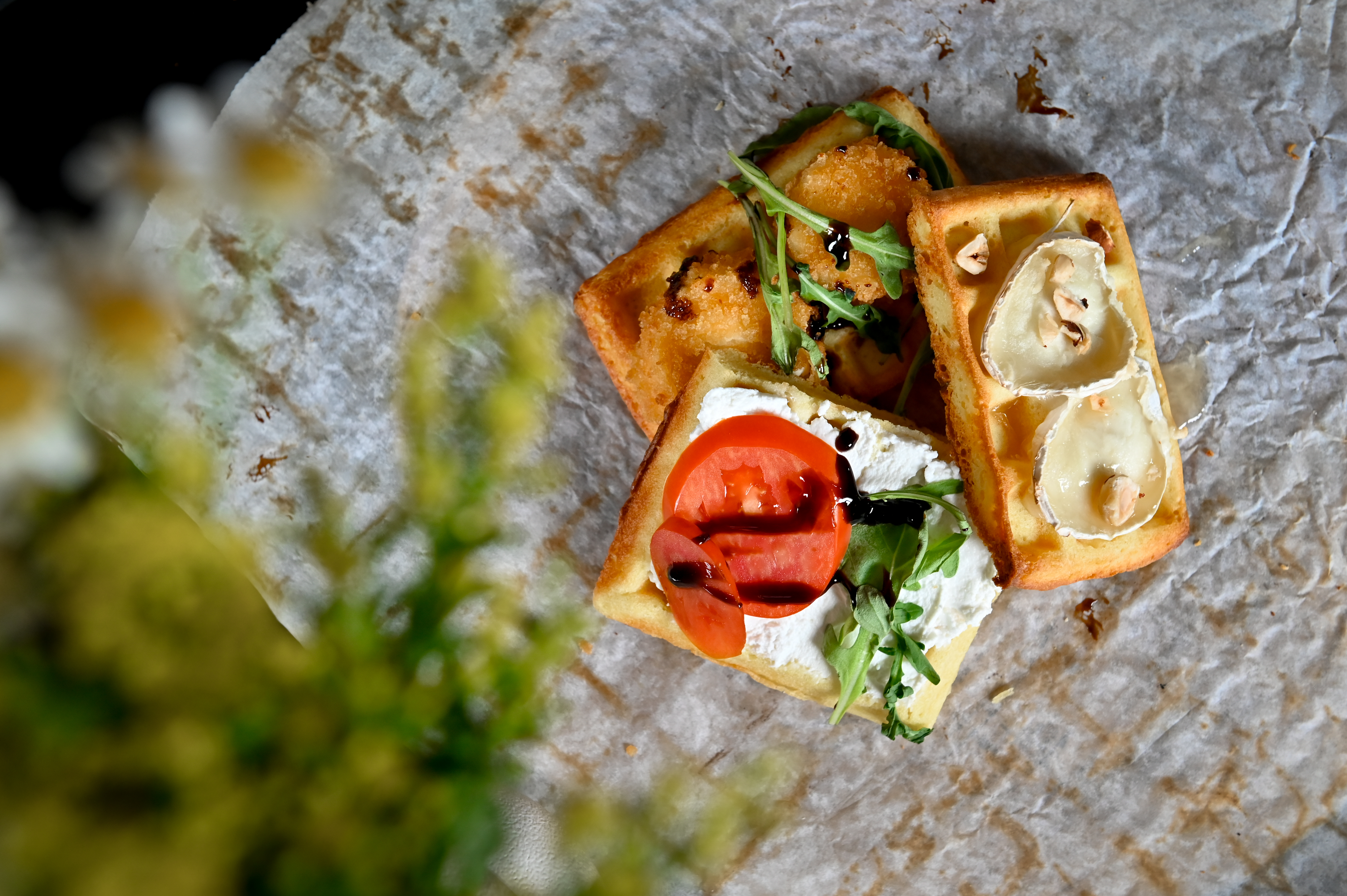 Gaufre salée tomate chèvre