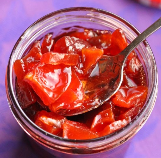 Coings-confits-a-la-grenadine