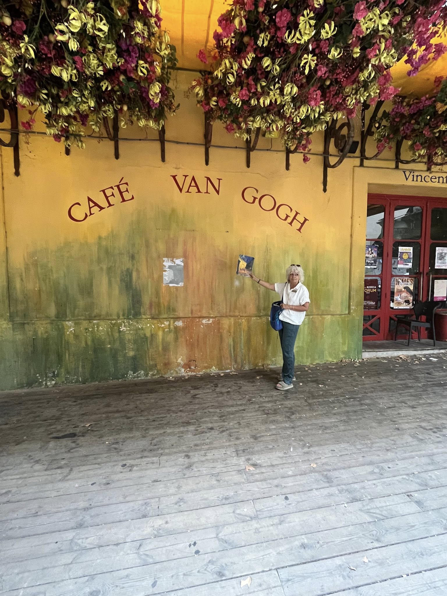Cafe-Van-Gogh