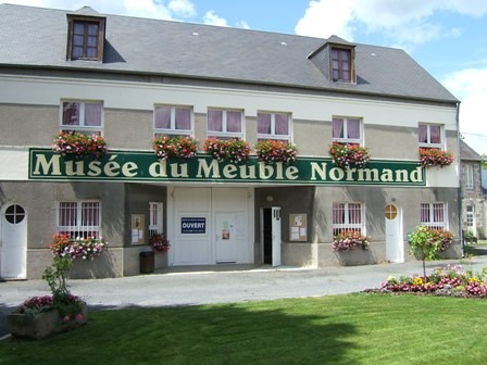 Musee meuble