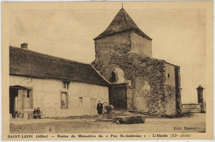 Puy st ambroise restes du monastere