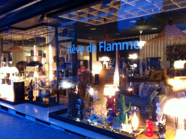 Rêve de Flamme
57 Avenue Albert 1er 
59300 Valenciennes
Tel : 0327262873