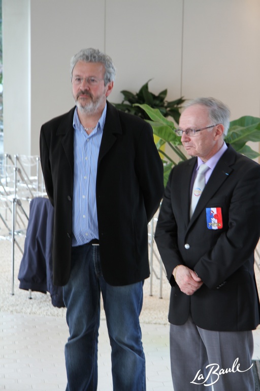 Remise de la medaille du sport hotel de ville l 02 05 2014 06