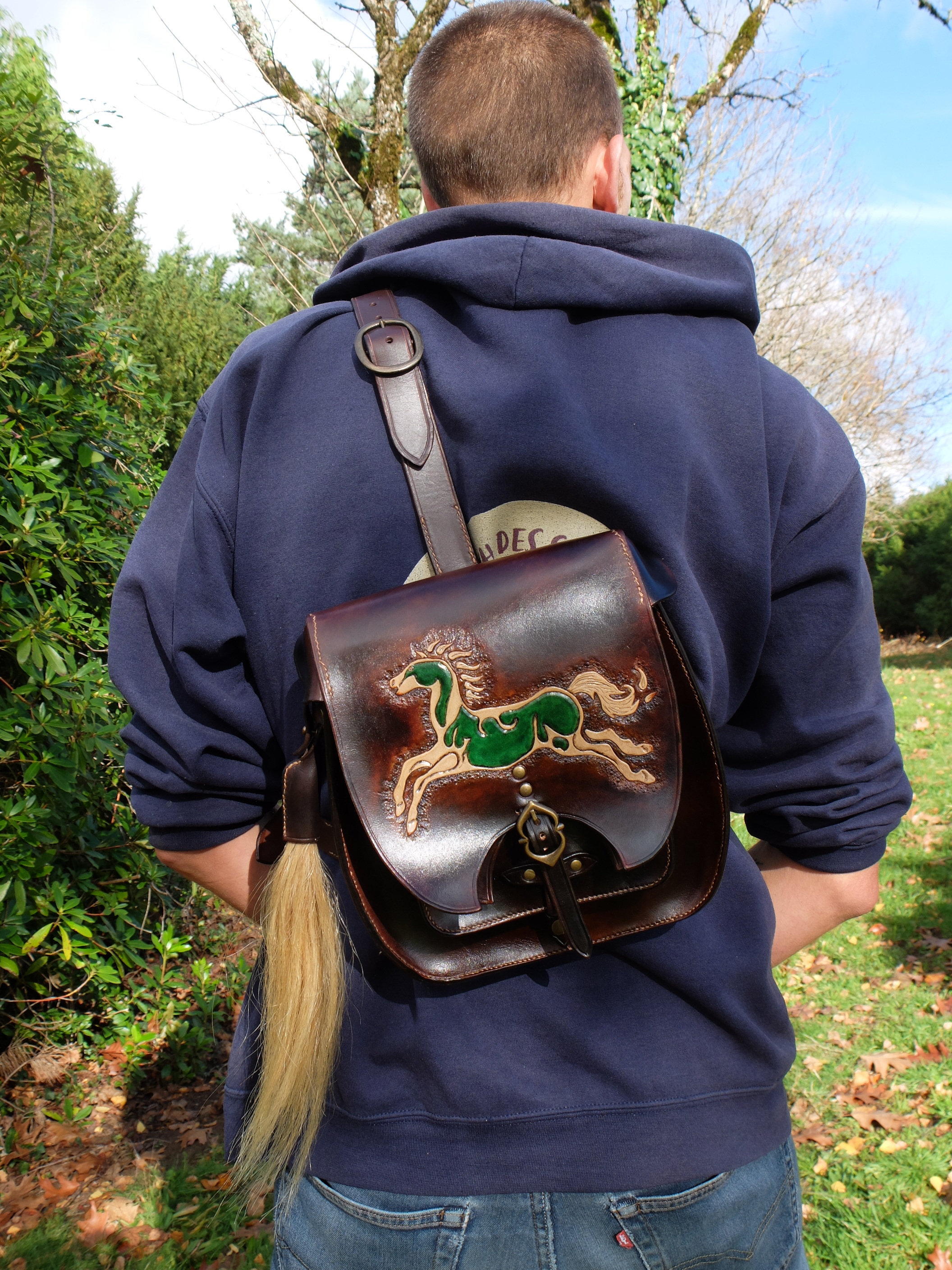 Besace dorsale cheval 6