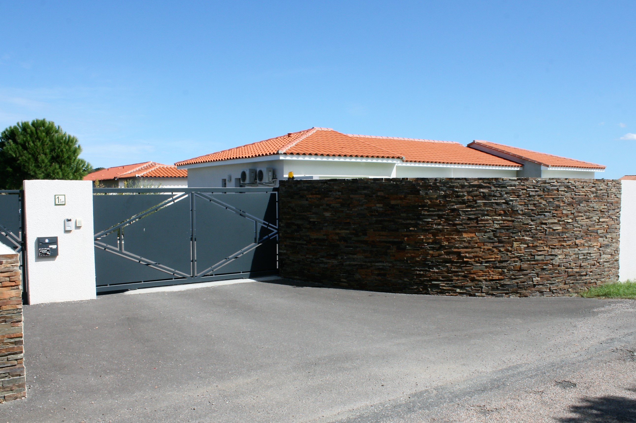 Villa st jean entree