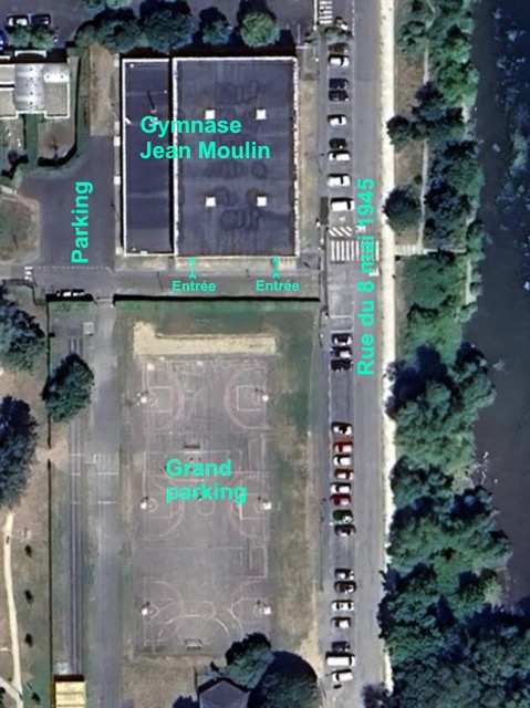 Gymnase-vu-d-avion-Moyenne