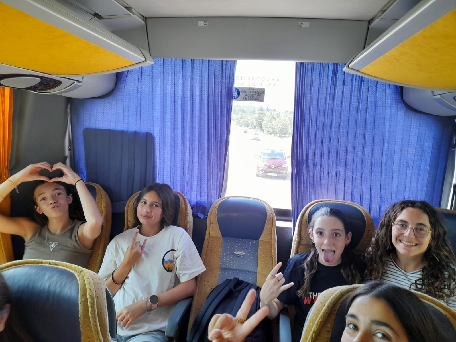 Photo transport 6