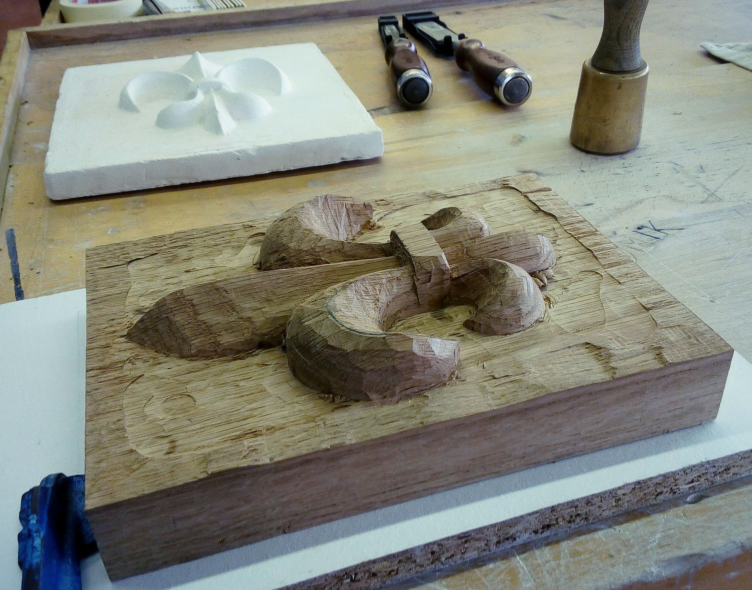8 sculpt lys