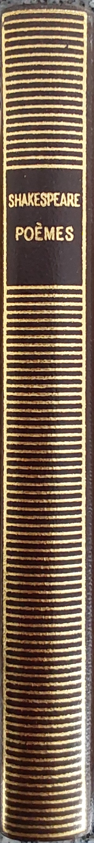 Volume 16 de Stendhal dans la Bibliothèque de la Pléiade.