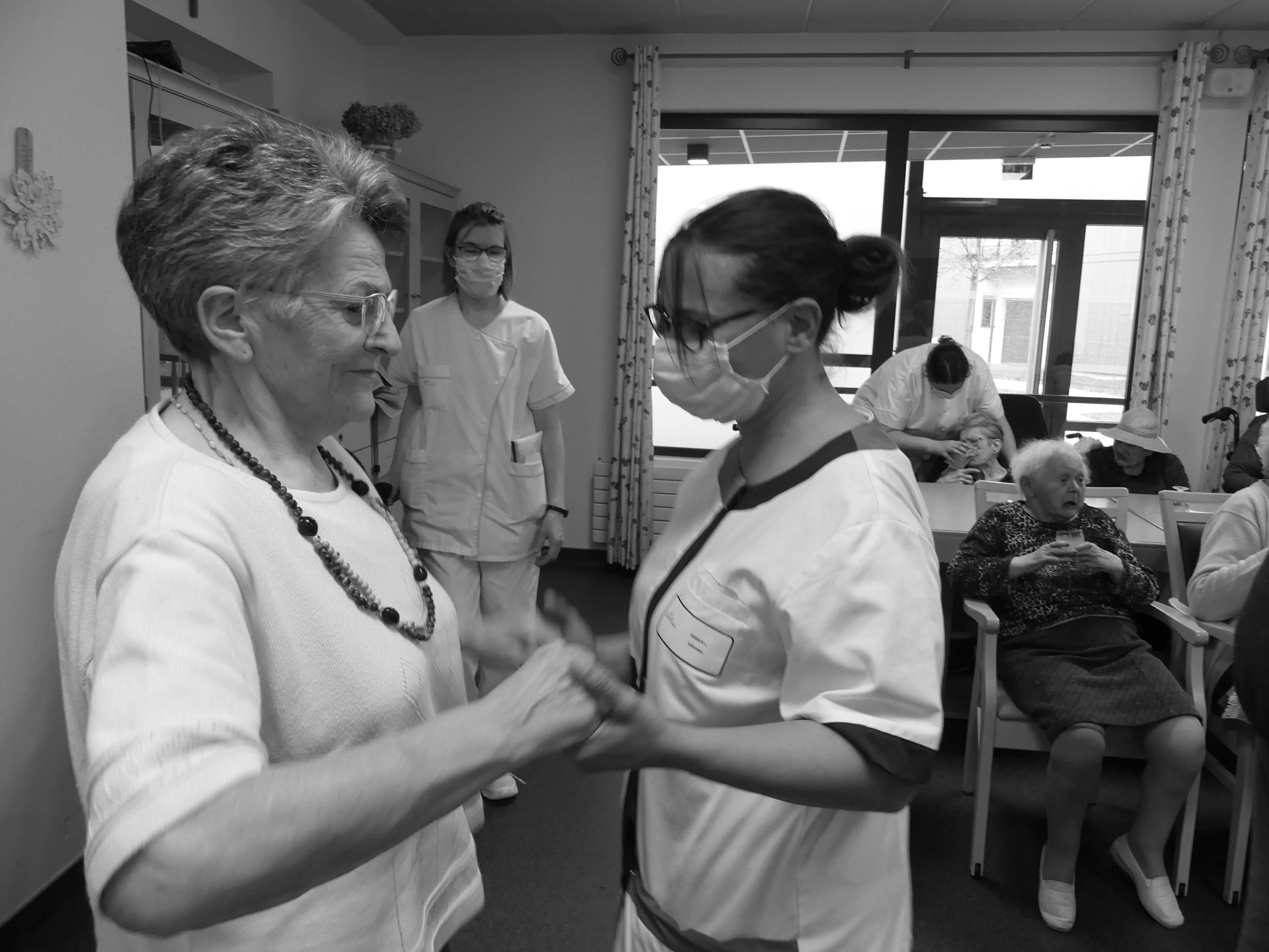 Soins et accompagnement ehpad ecuille st jo