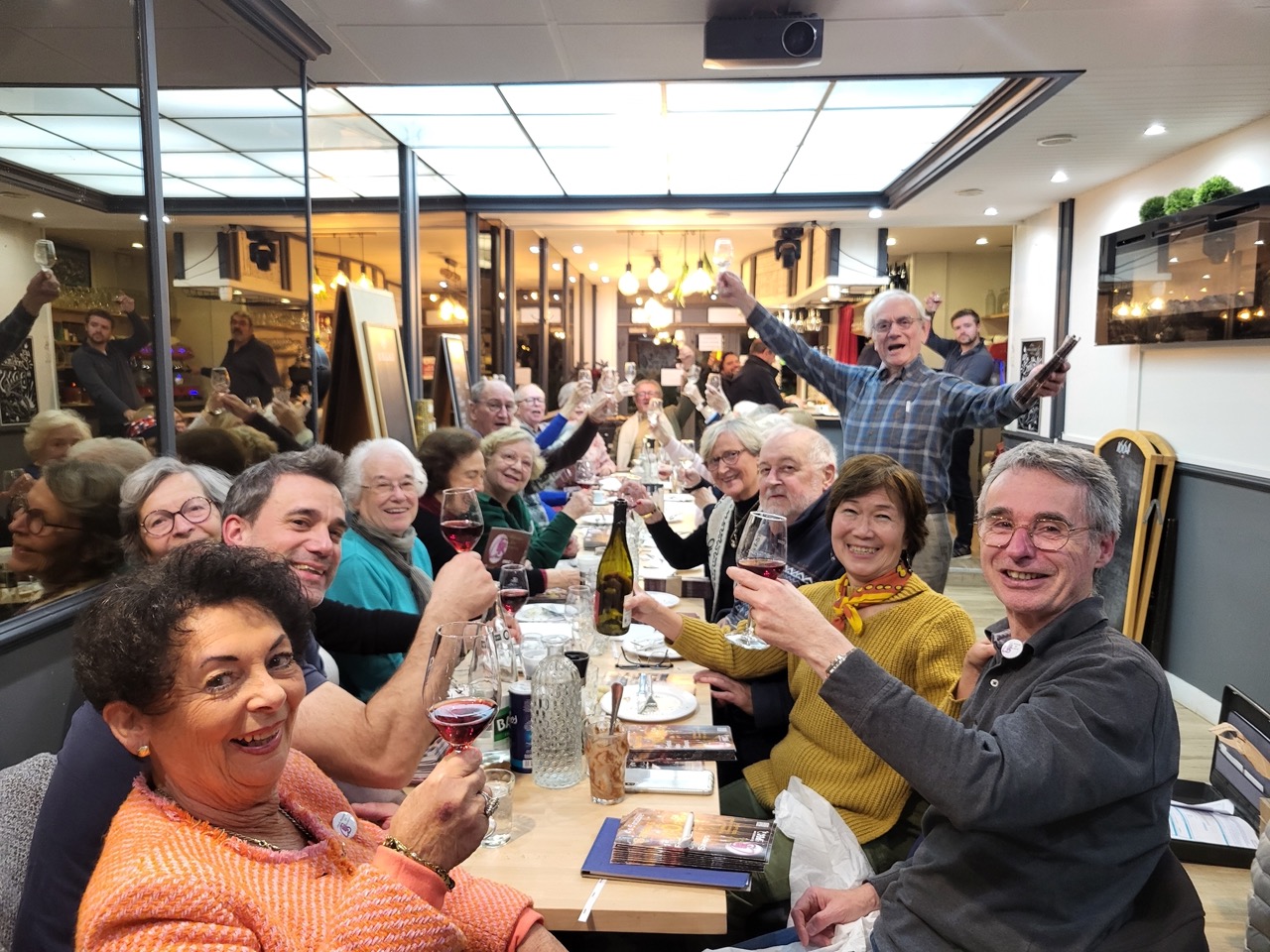 20251104 211427 grande